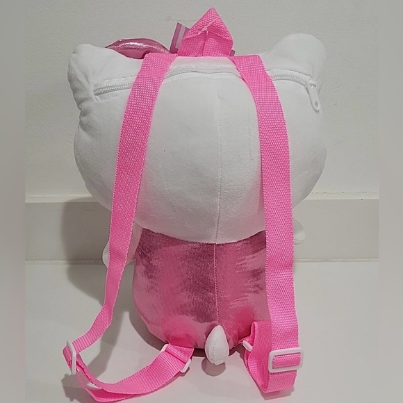 💘Hello Kitty Plush Backpack 💘 - Picture 6 of 9